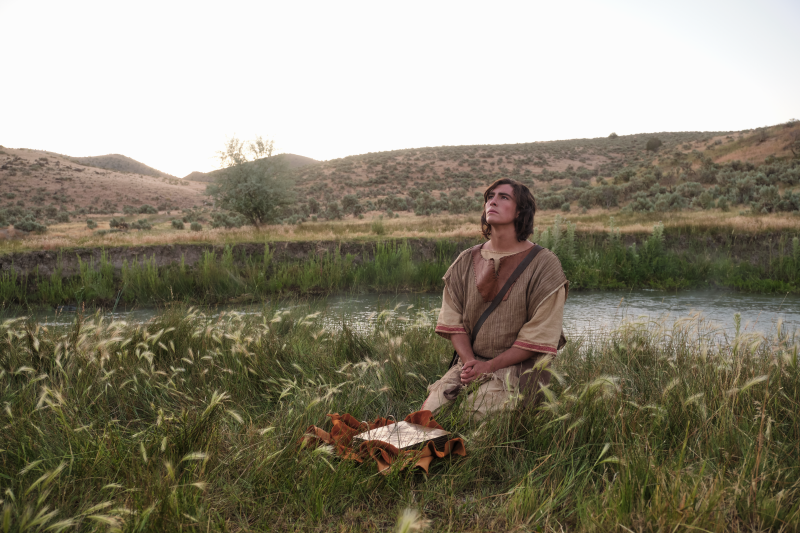 Nephi praying by a stream