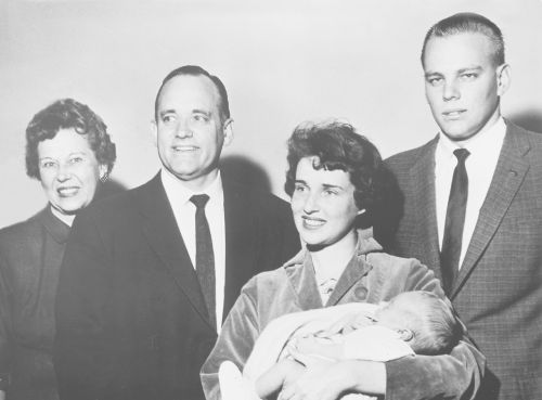 Hunter, Howard W.