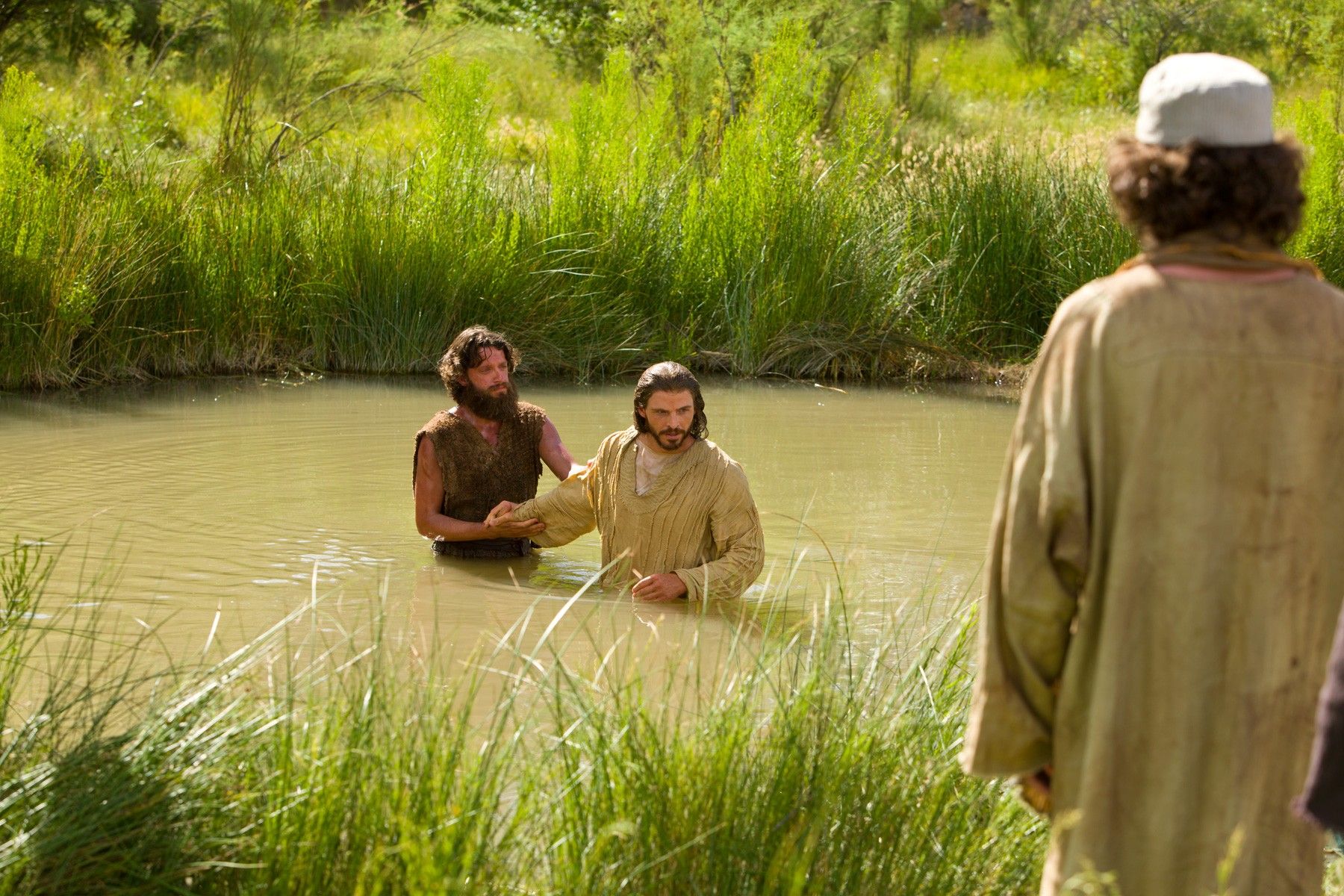Jesus leaves the waters of jordan