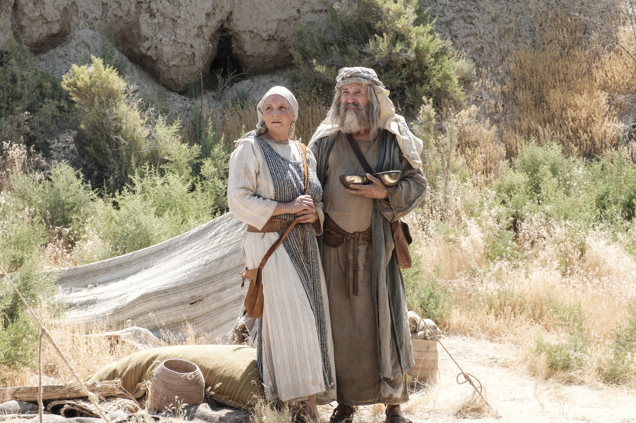 Lehi and Ishmael's families traveling in the wilderness