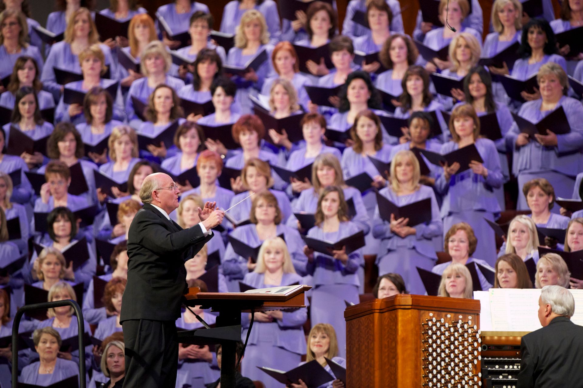 Mormon Tabernacle Choir Conductor