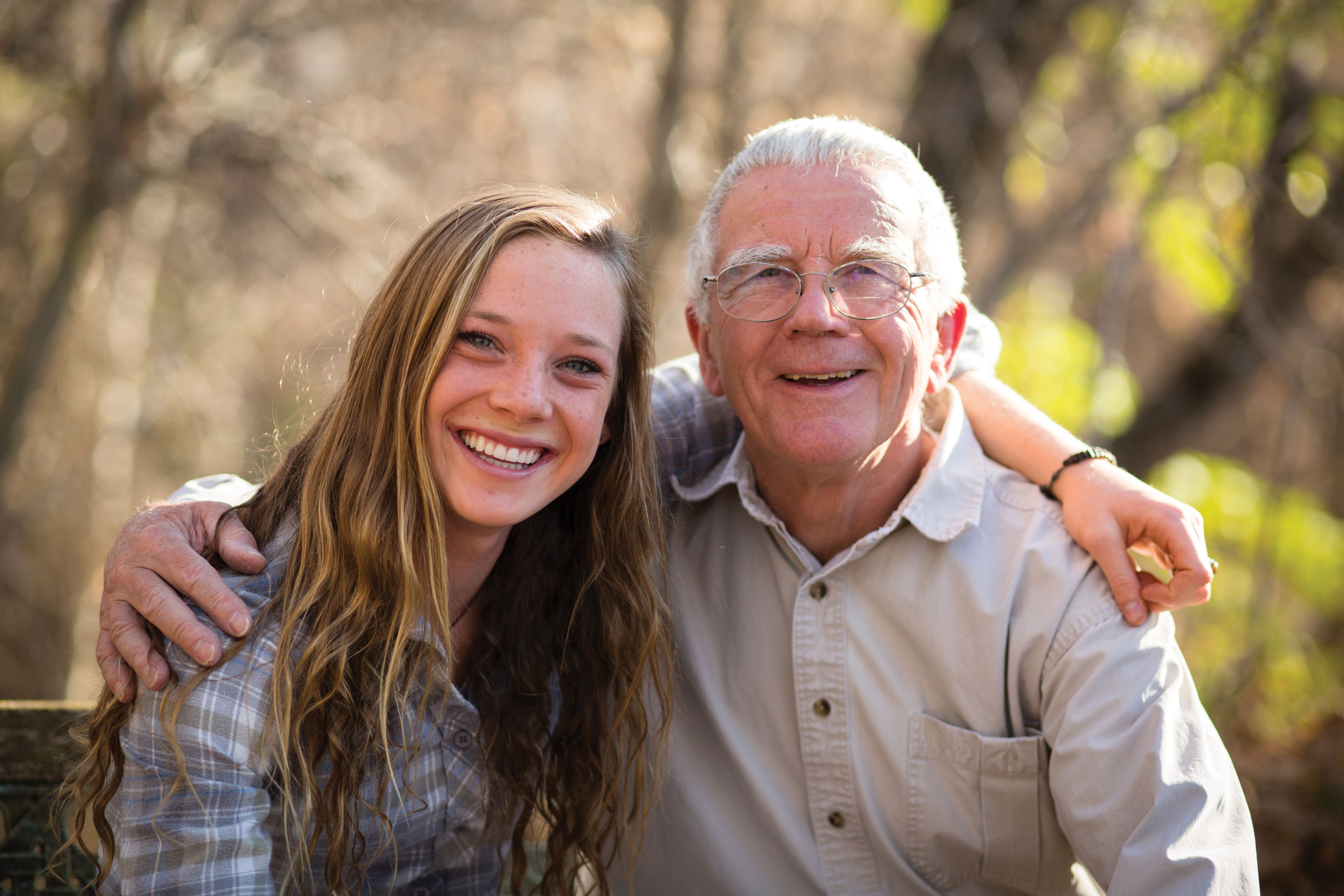 Granddad. Melanie (Beauty and the Senior) и grandpa Johan. Датский дедушка. Granddaughter внучка. Grandfather and granddaughter.